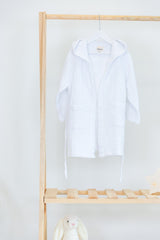 Pina Beyaz %100 Organik Pamuk Müslin Kapüşonlu Çocuk Bornozu